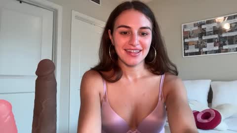 Gracie Smith online show from September 8, 2025, 10:20 pm