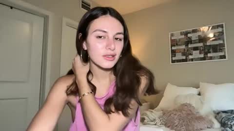 Gracie Smith online show from April 19, 2026, 5:34 pm