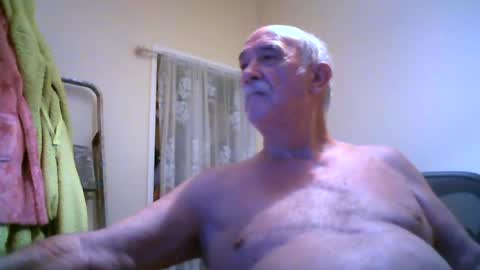 Snapshot of grahammal chatting on August 5, 2026, 1:47 pm grahammal online show from August 5, 2026, 1:47 pm