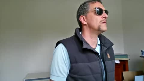 grattitude online show from November 17, 2025, 1:33 am