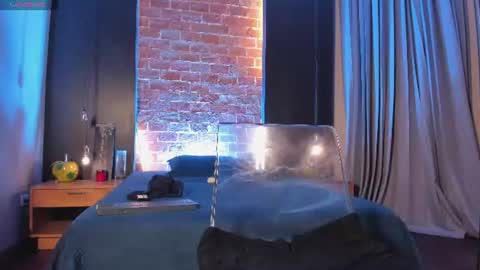 Snapshot of grayandrews chatting on July 4, 2026, 11:11 pm grayandrews online show from July 4, 2026, 11:11 pm