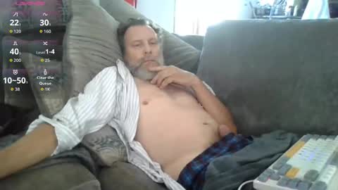 Gray lone wolf online show from June 1, 2026, 1:35 pm