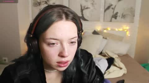 graylovescookies online show from February 23, 2025, 3:29 pm