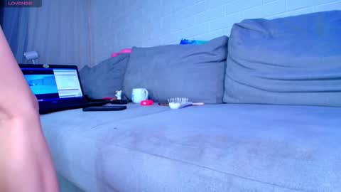 Snapshot of great_blondy chatting on February 18, 2026, 11:22 pm Anny online show from February 18, 2026, 11:22 pm