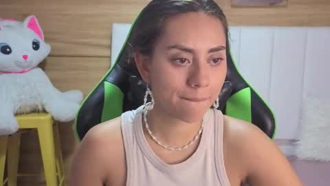Snapshot of grecia_soler_a chatting on May 11, 2026, 12:44 pm Grecia online show from May 11, 2026, 12:44 pm