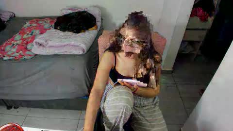 Snapshot of greciaruiz chatting on April 29, 2026, 1:21 am GreciaRuiz online show from April 29, 2026, 1:21 am