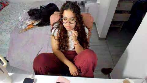 Snapshot of greciaruiz chatting on June 8, 2026, 1:28 am GreciaRuiz online show from June 8, 2026, 1:28 am