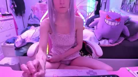 GreenEyedLovexo online show from February 14, 2025, 8:48 pm