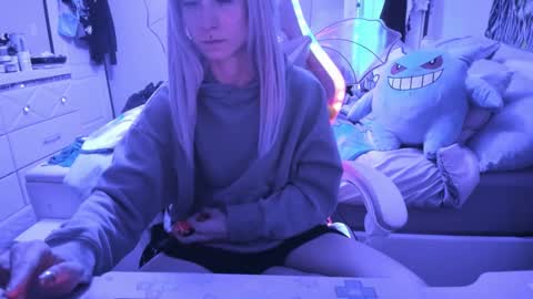 GreenEyedLovexo online show from February 25, 2025, 3:52 am