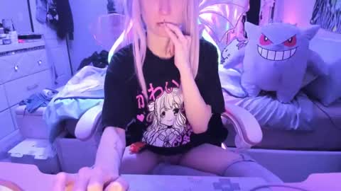 GreenEyedLovexo online show from March 1, 2025, 3:43 am