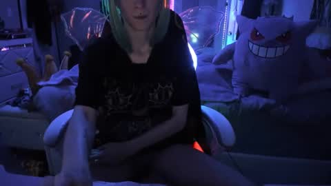 GreenEyedLovexo online show from September 27, 2025, 4:50 am