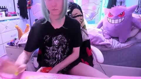 GreenEyedLovexo online show from October 7, 2025, 3:14 am