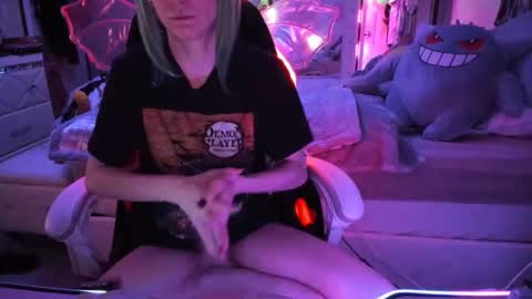 GreenEyedLovexo online show from November 27, 2025, 6:15 am