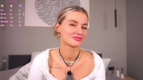 Kelly online show from February 25, 2026, 2:27 pm