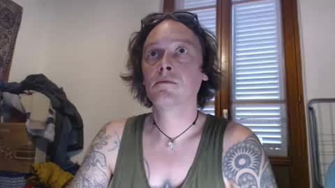 Greenmoon online show from June 1, 2026, 11:23 am