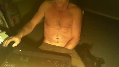 greenrooster1 online show from October 13, 2025, 9:53 am