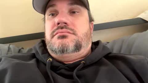 Snapshot of greggharden chatting on November 28, 2025, 5:48 pm greggharden online show from November 28, 2025, 5:48 pm