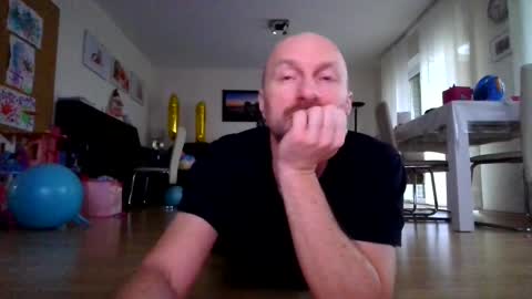 Snapshot of gregorius_1 chatting on January 22, 2025, 8:29 am Greg online show from January 22, 2025, 8:29 am