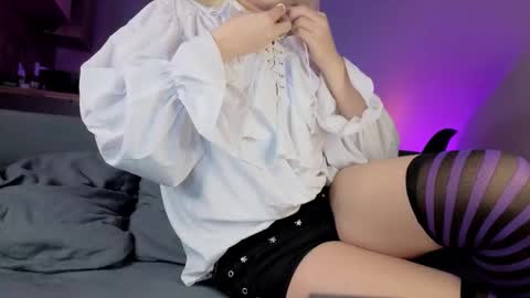 Greg-independent model online show from October 30, 2025, 9:15 pm