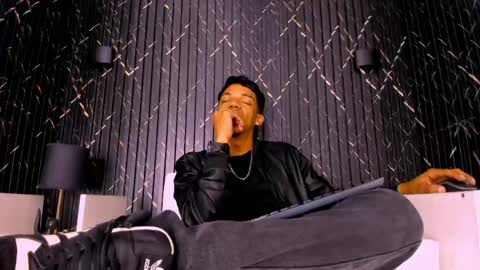 GregorySforza online show from April 12, 2026, 10:20 am