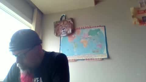 Snapshot of gregrev chatting on May 15, 2026, 1:01 am gregrev online show from May 15, 2026, 1:01 am