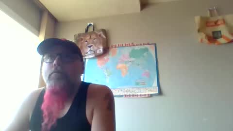 Snapshot of gregrev chatting on May 19, 2026, 1:00 am gregrev online show from May 19, 2026, 1:00 am