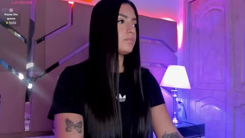 greidy_baker online show from November 22, 2025, 3:49 am