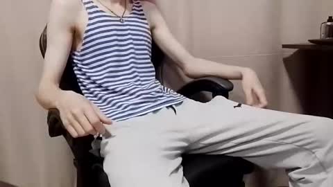 Felix online show from November 1, 2025, 9:33 am