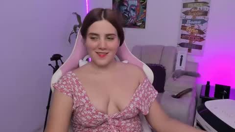 Snapshot of greta_smith2 chatting on January 25, 2025, 8:00 pm Greta online show from January 25, 2025, 8:00 pm