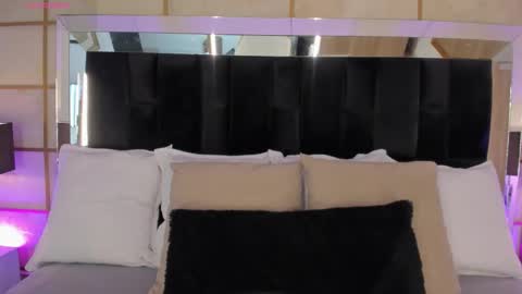 Greta Velvet  online show from October 2, 2025, 7:10 pm