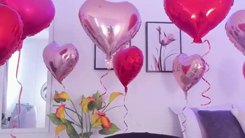 Gretel online show from February 12, 2025, 7:56 pm