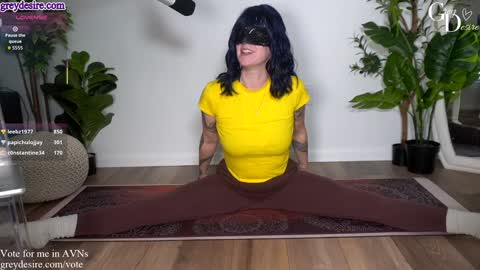       2 online show from January 17, 2026, 1:10 am