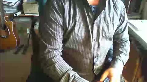 greyhounddog online show from October 17, 2025, 9:01 am