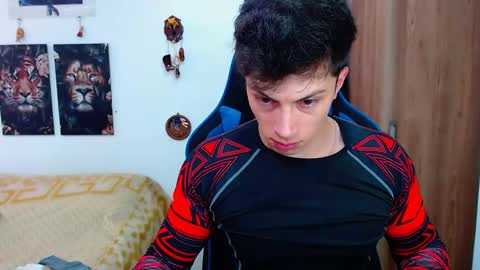 griego01 online show from January 15, 2025, 6:40 pm