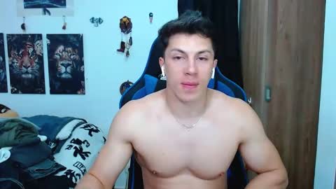 griego01 online show from February 17, 2025, 1:25 am