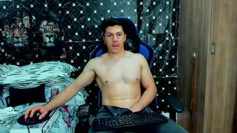 Snapshot of griego01 chatting on February 24, 2026, 1:14 am griego01 online show from February 24, 2026, 1:14 am