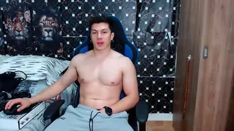 Snapshot of griego01 chatting on March 1, 2026, 4:36 am griego01 online show from March 1, 2026, 4:36 am