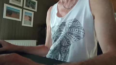 Snapshot of grimbergen123 chatting on July 25, 2026, 4:26 pm Grim online show from July 25, 2026, 4:26 pm
