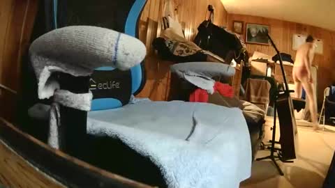 grinningbear online show from February 6, 2026, 9:56 am