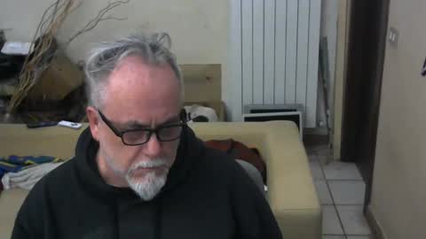 GRIZZLY65 online show from February 8, 2026, 1:25 pm