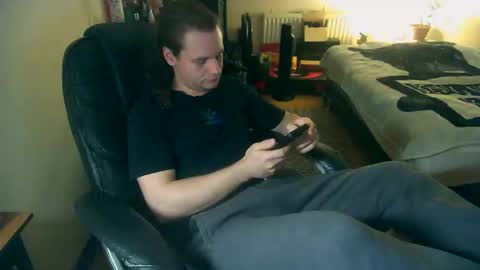 Gizzy online show from November 23, 2025, 7:57 pm