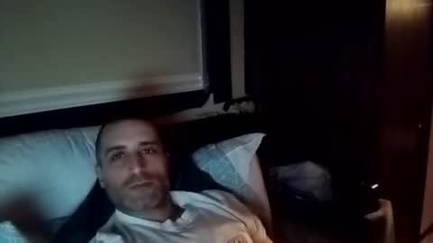 Snapshot of gtden chatting on May 2, 2026, 11:32 pm Gtden online show from May 2, 2026, 11:32 pm