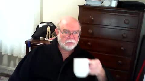 Snapshot of gtnolder60 chatting on May 14, 2026, 11:17 am Gary online show from May 14, 2026, 11:17 am