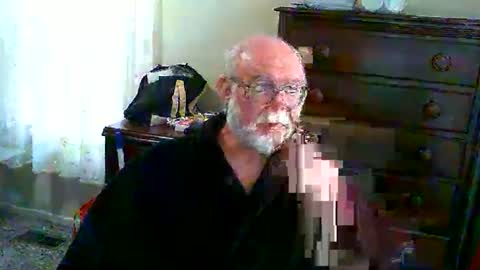 Snapshot of gtnolder60 chatting on May 28, 2026, 11:40 am Gary online show from May 28, 2026, 11:40 am
