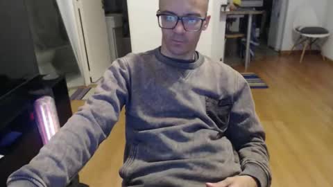 Snapshot of guachin_new chatting on May 23, 2026, 6:34 pm guachin_new online show from May 23, 2026, 6:34 pm