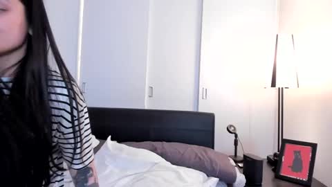 Elena online show from December 2, 2024, 9:50 pm