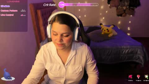 Hello Im Julieta Im 25 years old welcome to my room have fun and be happy. online show from January 19, 2025, 11:32 pm