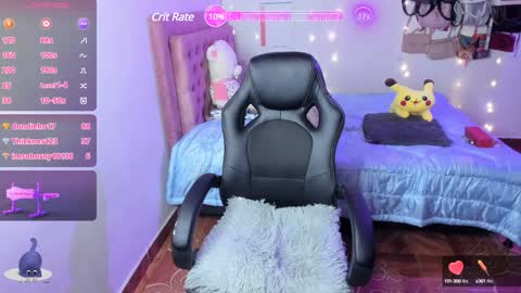Hello Im Julieta Im 25 years old welcome to my room have fun and be happy. online show from February 3, 2025, 6:56 am