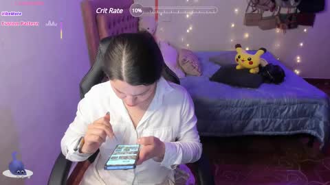 Hello Im Julieta Im 25 years old welcome to my room have fun and be happy. online show from February 17, 2025, 3:58 am