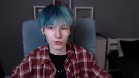 guitarandangell online show from October 27, 2025, 3:10 am